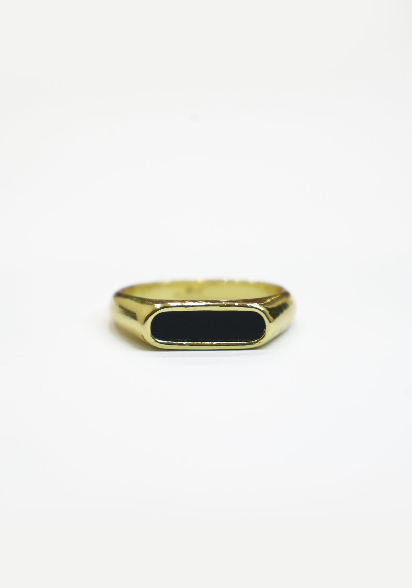 Signet Golden Black Stone